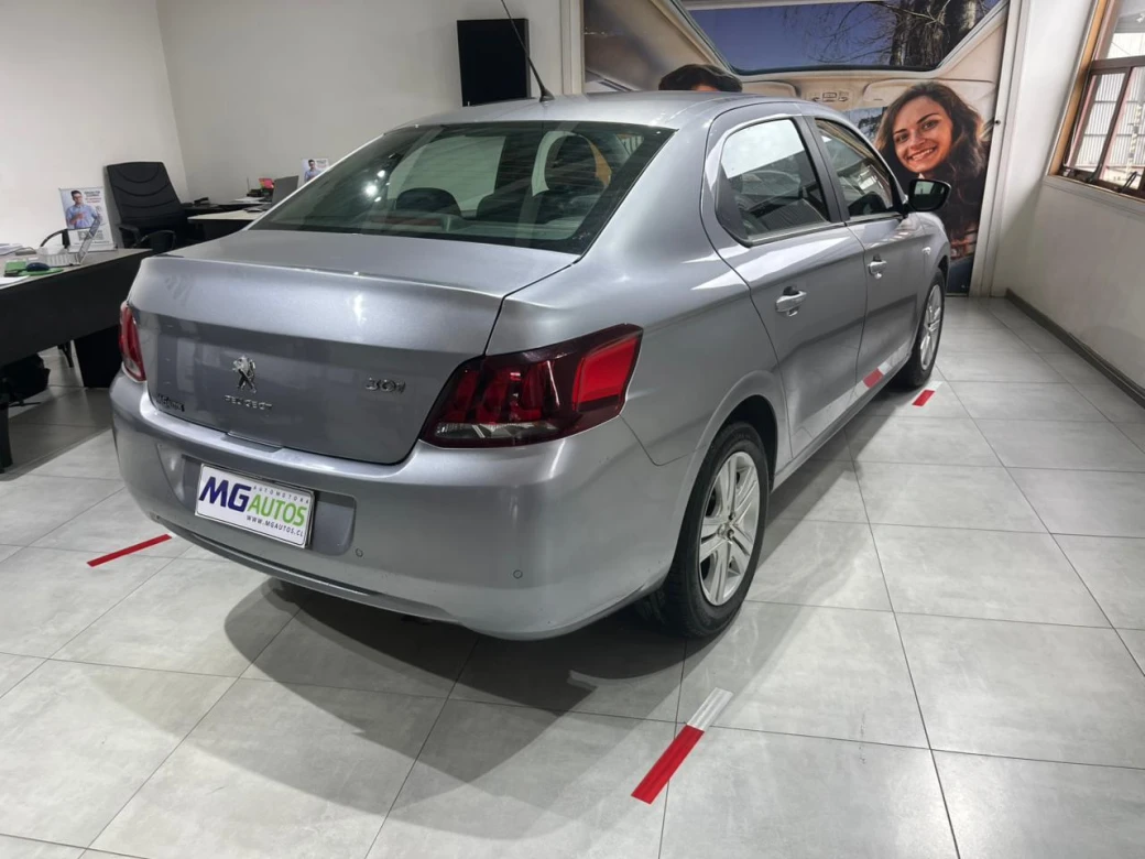 imagen 0 de vehiculo con id 2147